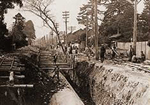北六番町での下水道工事（昭和10年）の写真