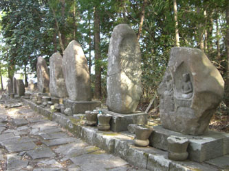 古内志摩の墓