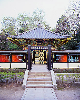Zuihoden, Date's mausoleum