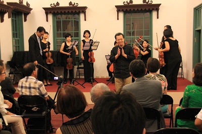 台南芸術家合奏団との演奏会の様子