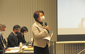 第11回仙台市総合計画審議会における市長の様子1