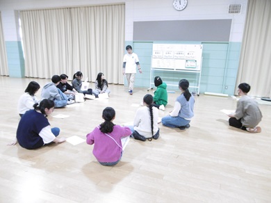 オープニングの様子