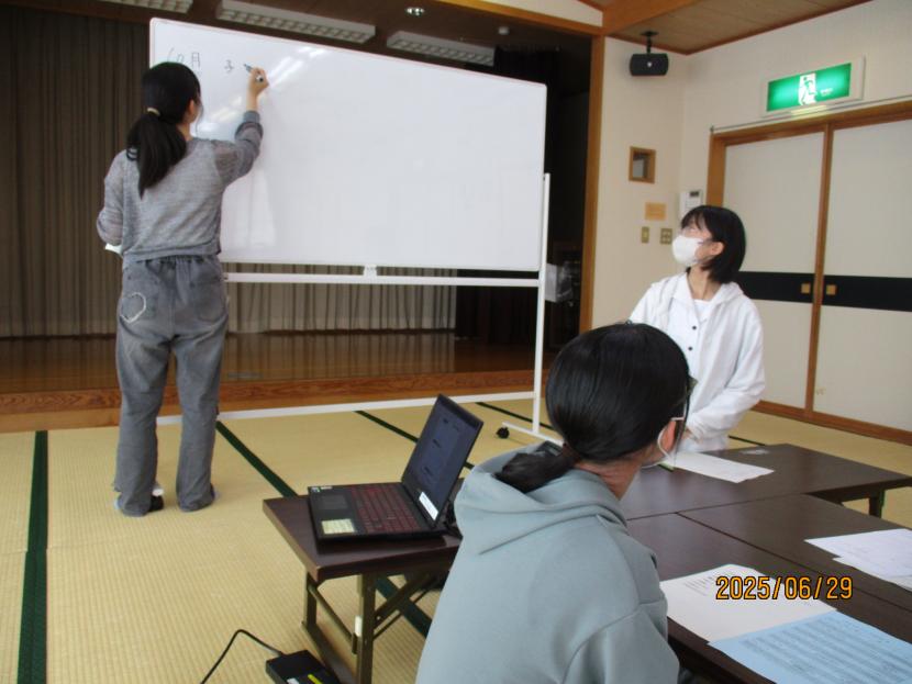 企画会議の様子