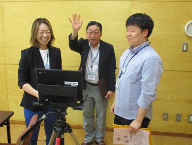 小学校へ告知1