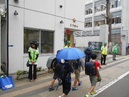 R7あいさつ運動