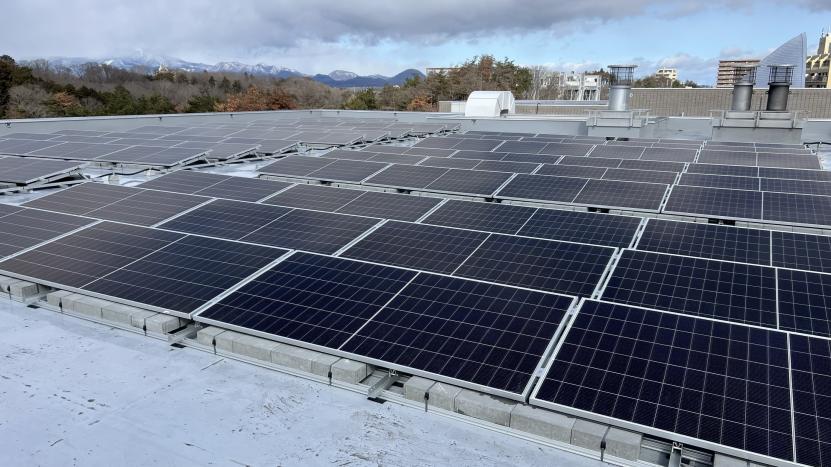 日立システムズホールの太陽光発電