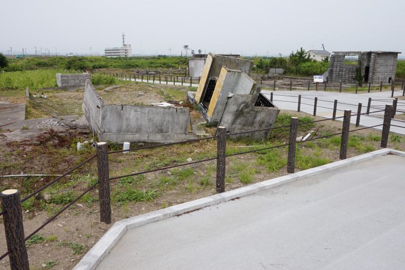 住宅基礎遺構の画像