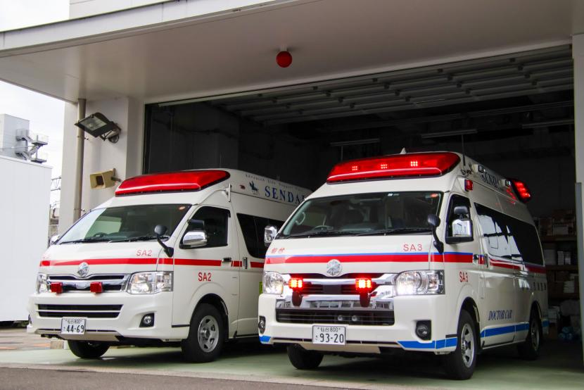 ドクターカー・救急車