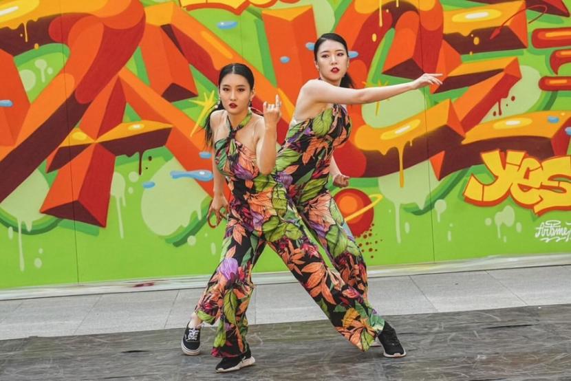 K-POPとK-DANCEに触れ合う　公演団(LYT)写真4