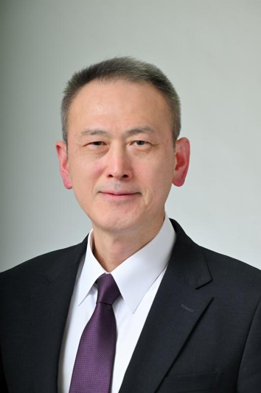 高島区長顔写真