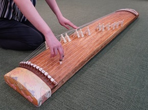 画像／お琴に触れよう