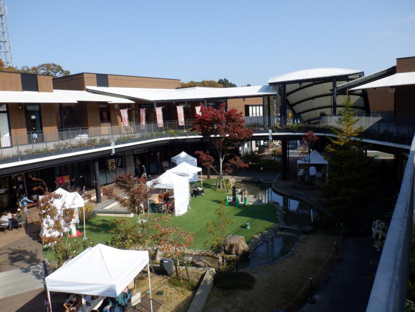 二階にも低木がある