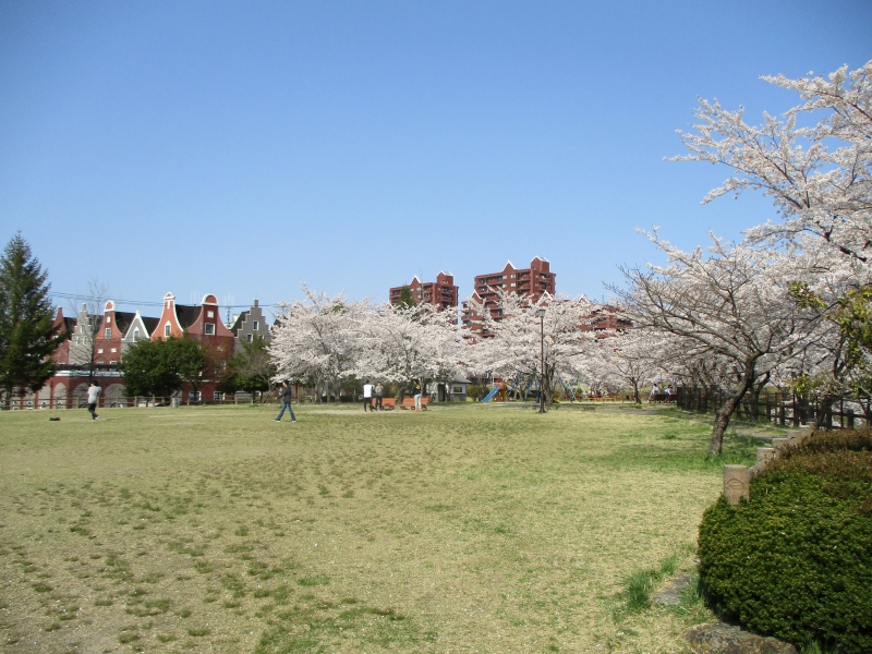 住宅街の中にある憩いの公園