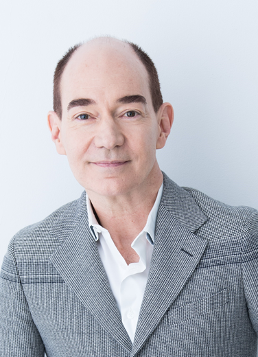 ロバート キャンベル氏