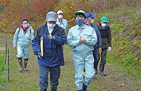 新川地区収穫祭における市長の様子3