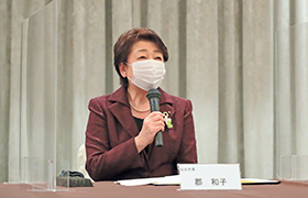 協定締結式における市長の様子2