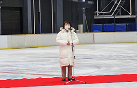 仙台市長杯フィギュアスケート競技会における市長の様子1