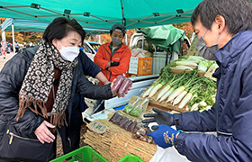 軽トラ市の様子