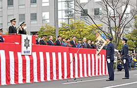 出初式に出席する市長1