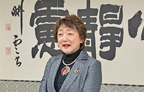 訓示する市長