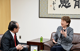 懇談の様子