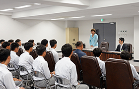 08052懇談の様子