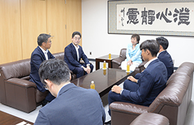 08053懇談の様子
