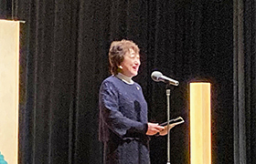 11292あいさつする市長