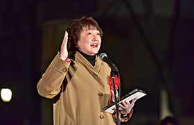 1205あいさつする市長