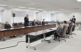 1222署名簿提出全体の様子