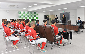 12262表敬の様子