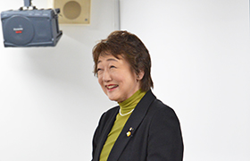 12261あいさつする市長