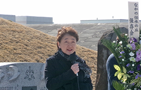 0301慰霊式典であいさつする市長