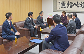 03172懇談の様子
