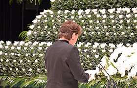 0311式辞を述べる市長