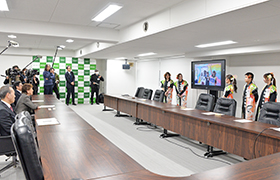 0327表敬の様子