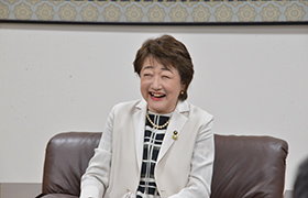市長アップ