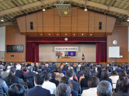 写真：東六郷小学校の閉校式