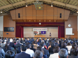 写真：東六郷小学校の閉校式