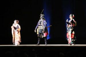 伊達武将隊　政宗様とクイズ大会をしている様子