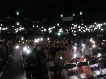 合唱中の会場の様子