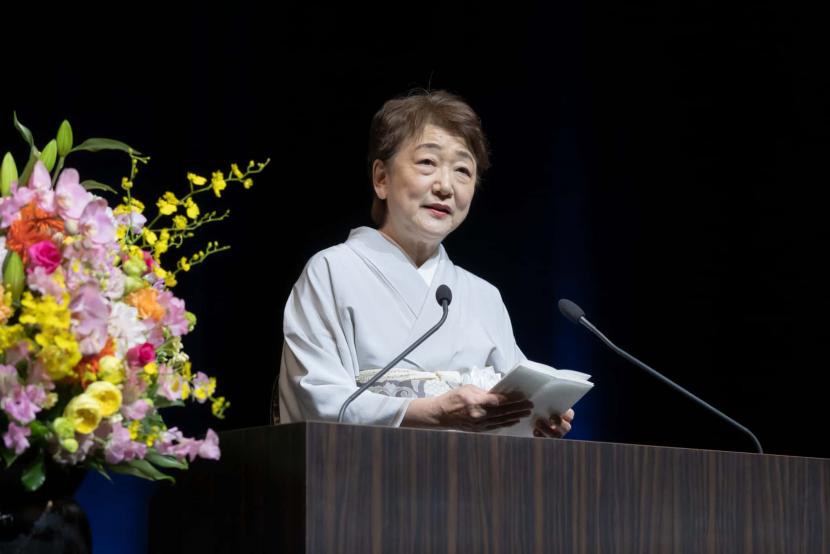 仙台市長が式辞を述べている様子