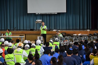 開会式での訓練概要説明
