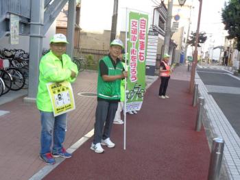 八軒小路における街頭キャンペーンの様子1
