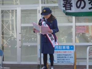 作文を朗読する様子2