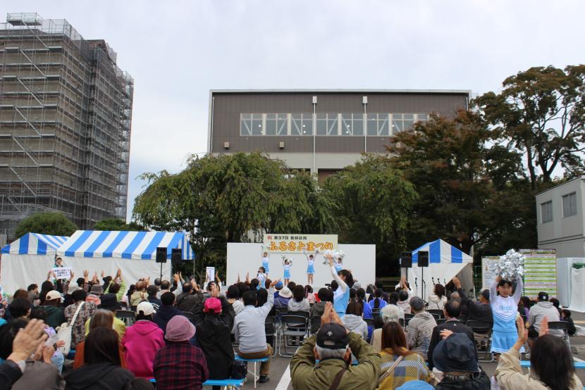 にぎわう会場写真